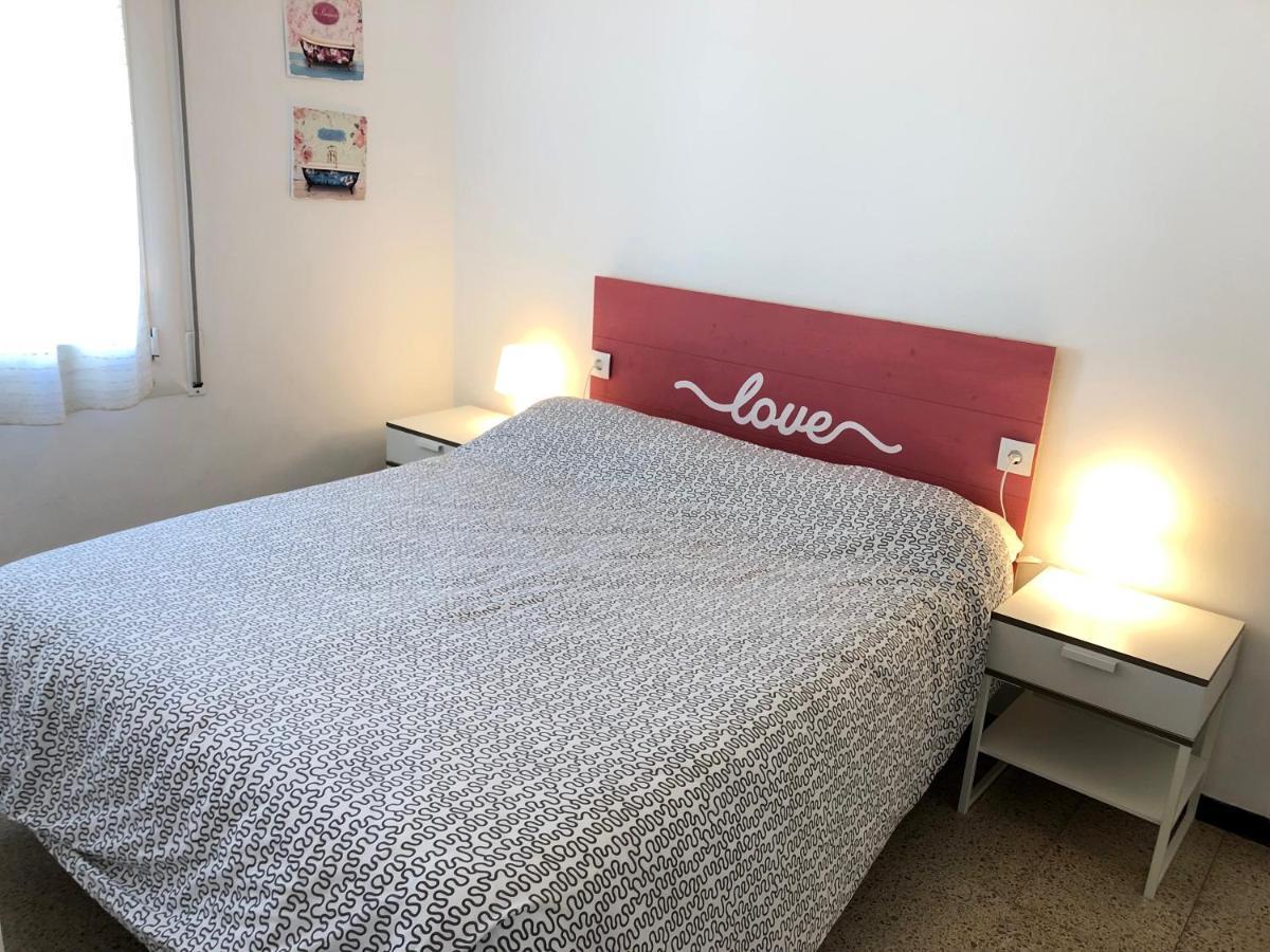 Apartamentos Aquarium. 150 Metros Playa. Roses Ngoại thất bức ảnh